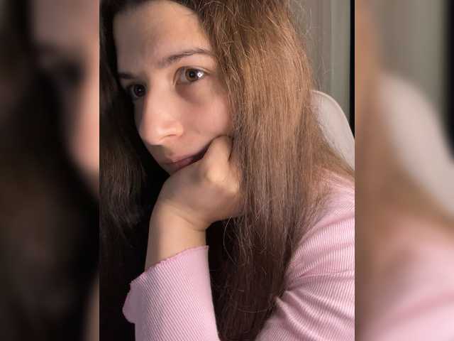Plutonyashka live cam on BongaCams