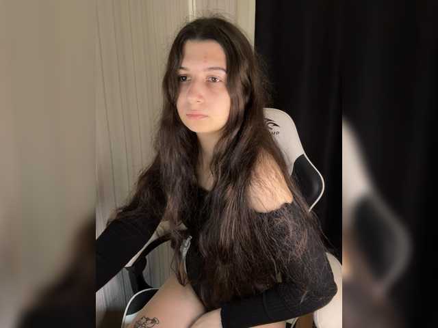 Plutonyashka live cam on BongaCams