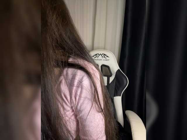 Plutonyashka live cam on BongaCams
