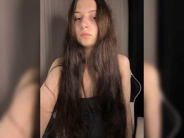 Plutonyashka live cam on BongaCams