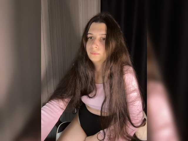 Plutonyashka live cam on BongaCams