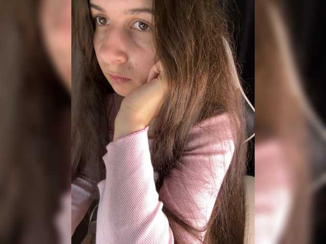 Plutonyashka live cam on BongaCams
