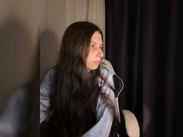 Plutonyashka live cam on BongaCams