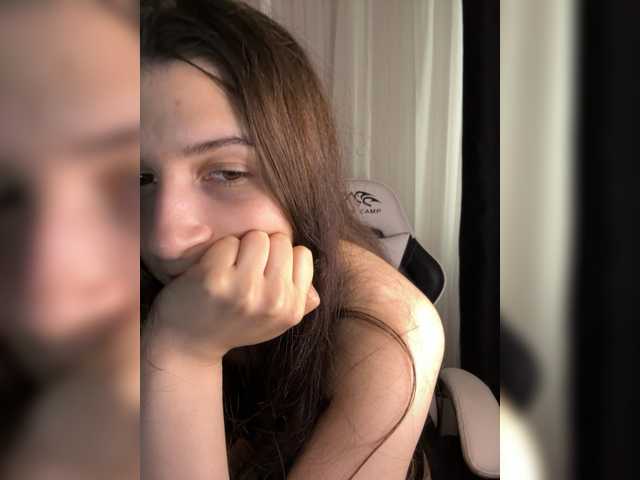 Plutonyashka live cam on BongaCams