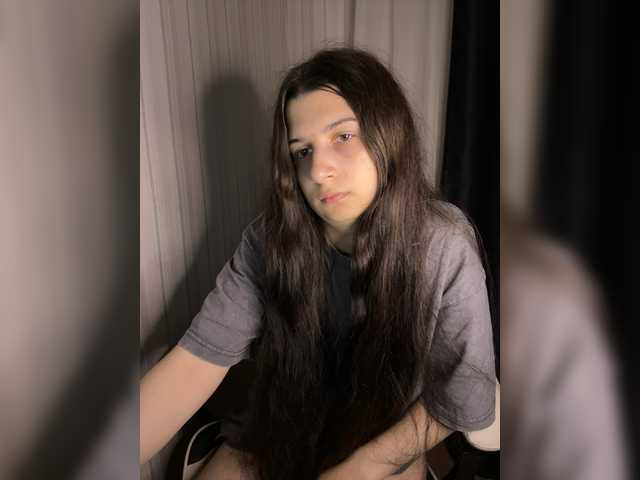 Plutonyashka live cam on BongaCams