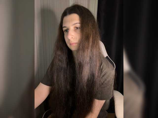 Plutonyashka live cam on BongaCams