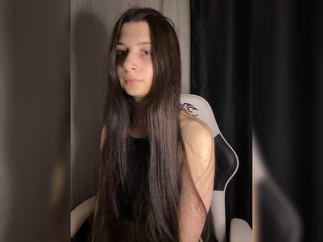 Plutonyashka live cam on BongaCams