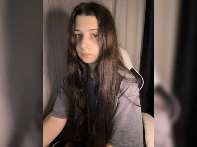 Plutonyashka live cam on BongaCams