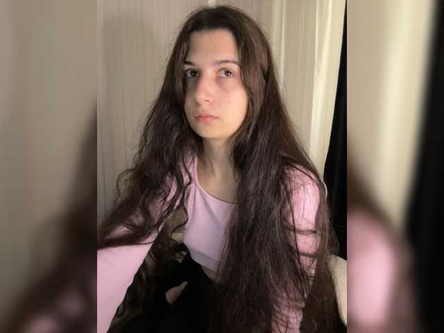 Plutonyashka live cam on BongaCams