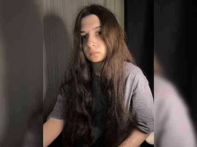Plutonyashka webcam