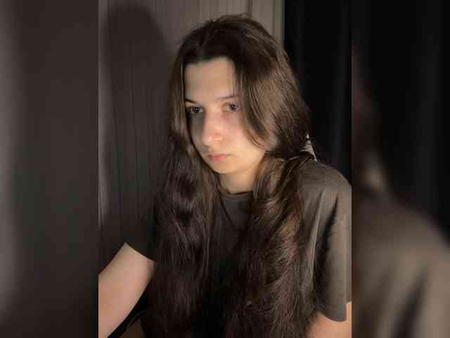 Plutonyashka webcam