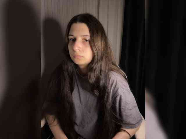 Plutonyashka webcam