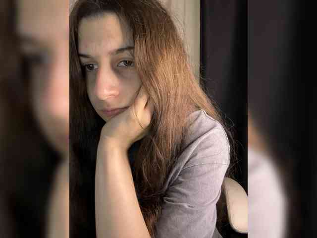 Plutonyashka webcam