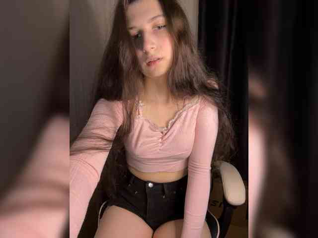 Plutonyashka webcam