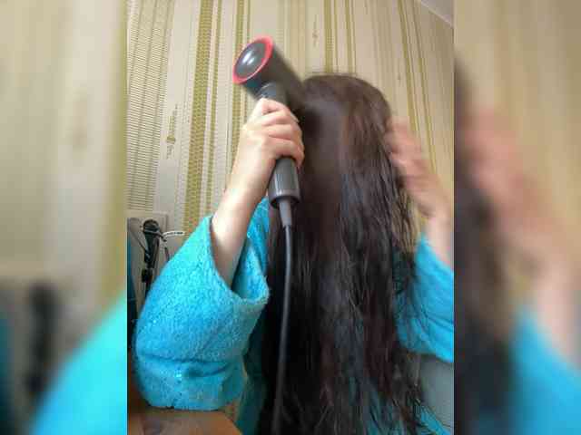 Plutonyashka webcam