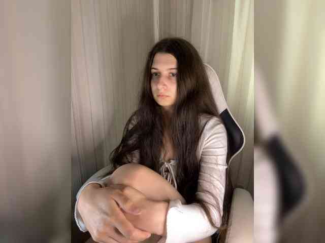 Plutonyashka webcam
