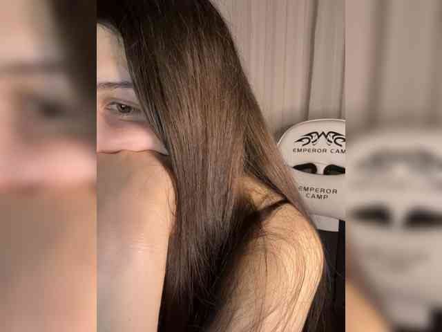 Plutonyashka webcam