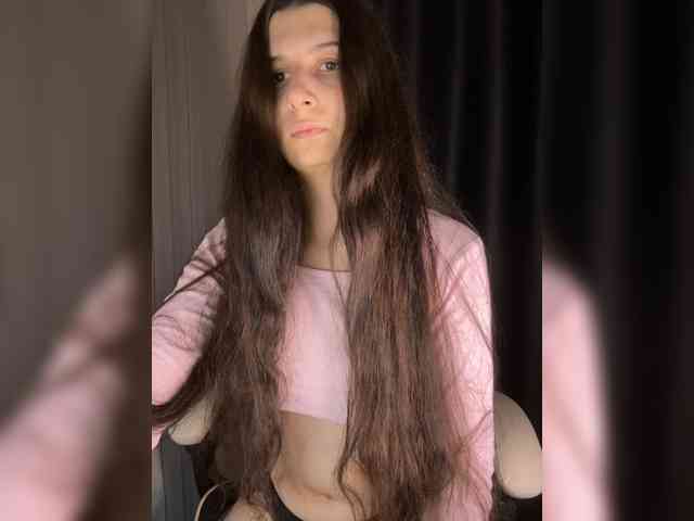 Plutonyashka webcam