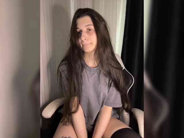 Plutonyashka webcam