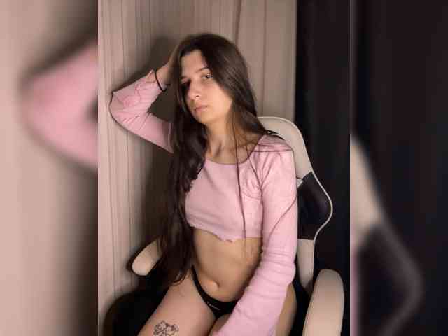 Plutonyashka webcam