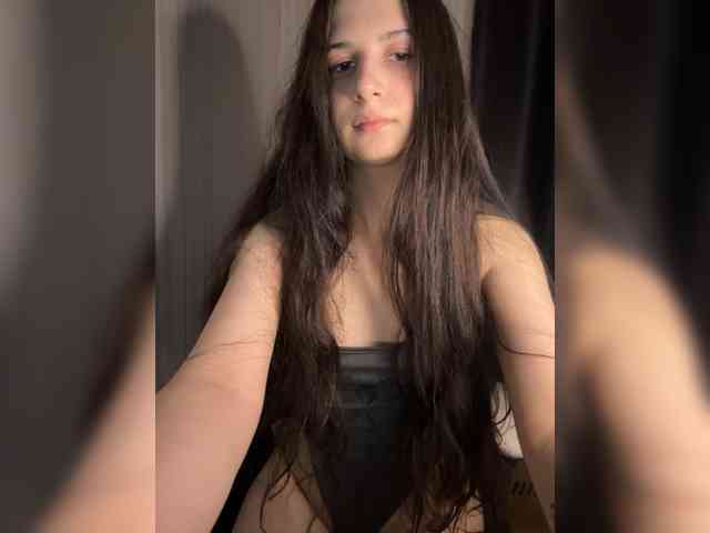 Plutonyashka webcam