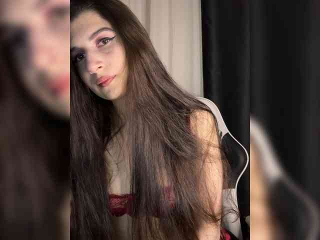 Plutonyashka webcam