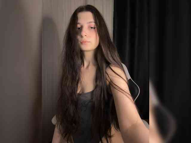 Plutonyashka webcam