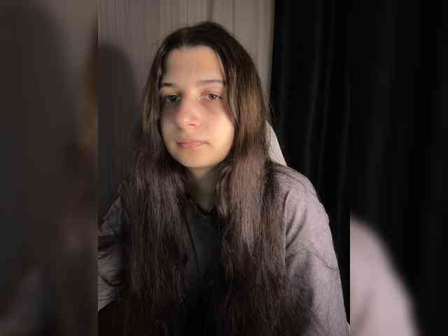 Plutonyashka webcam