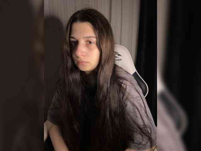 Plutonyashka webcam