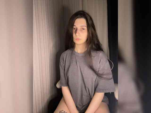 Plutonyashka webcam