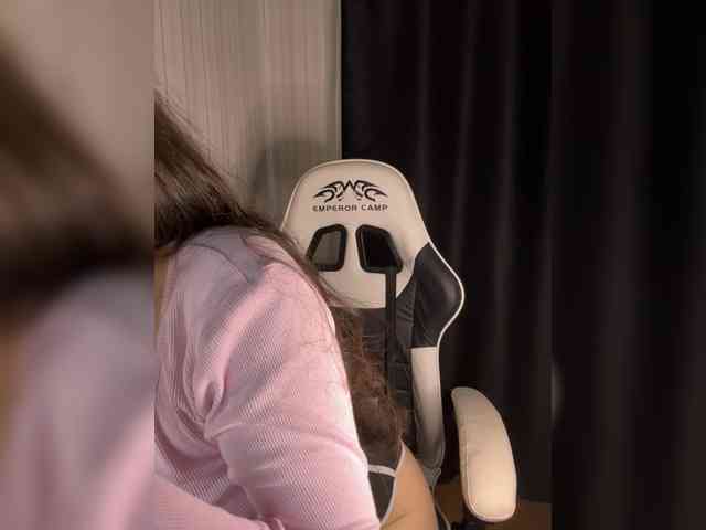 Plutonyashka webcam