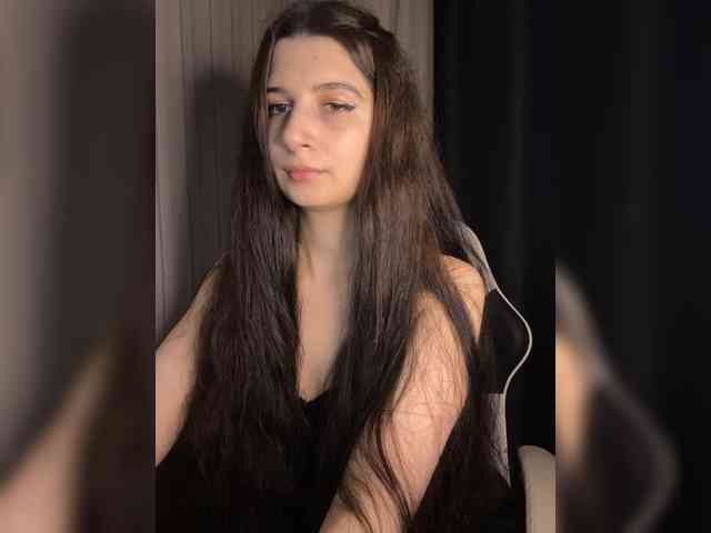 Plutonyashka Live Webcam on BongaCams