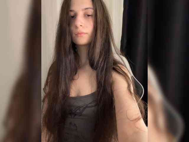 Plutonyashka webcam