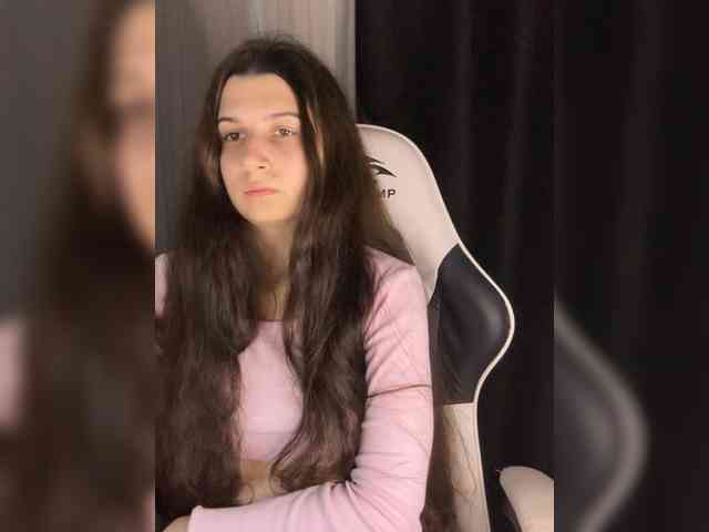 Plutonyashka webcam