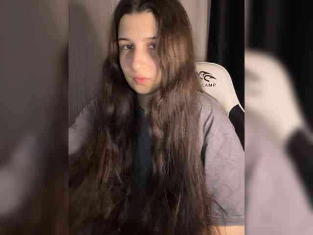 Plutonyashka webcam