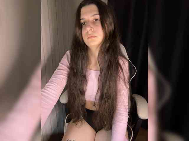 Plutonyashka webcam
