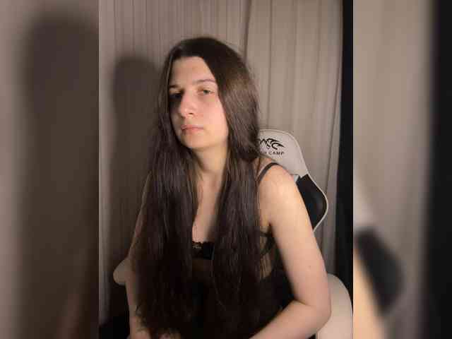 Plutonyashka webcam