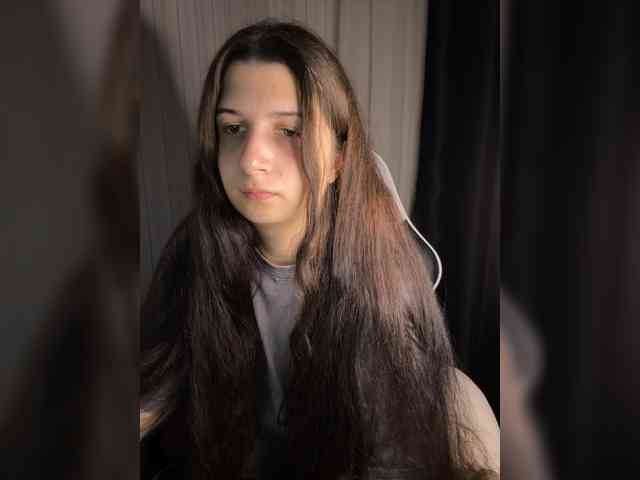 Plutonyashka webcam