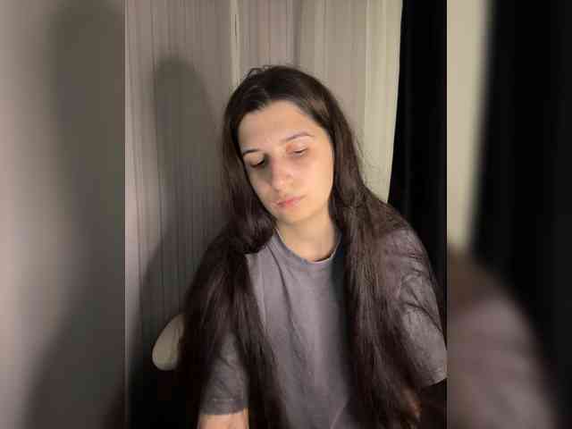 Plutonyashka webcam