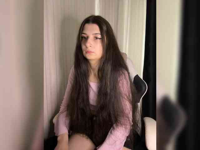 Plutonyashka webcam