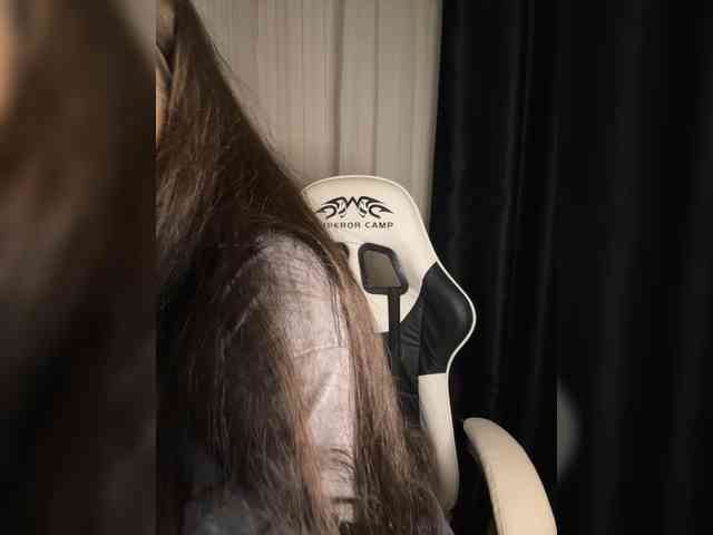 Plutonyashka webcam