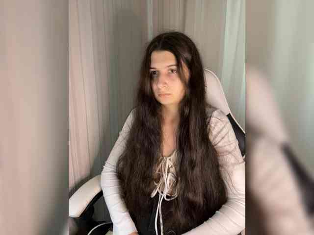 Plutonyashka webcam