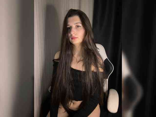 Plutonyashka Live Webcam on BongaCams