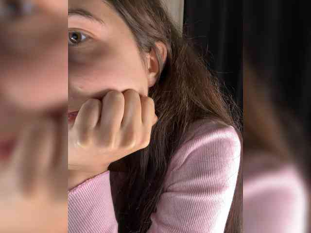 Plutonyashka webcam