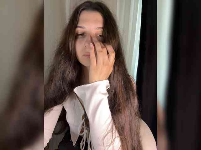Plutonyashka webcam