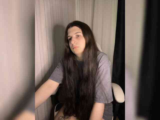 Plutonyashka webcam