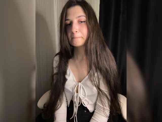Plutonyashka webcam