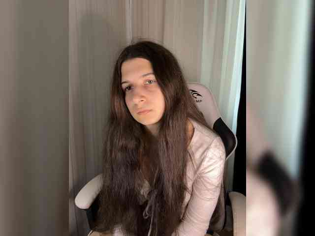 Plutonyashka webcam