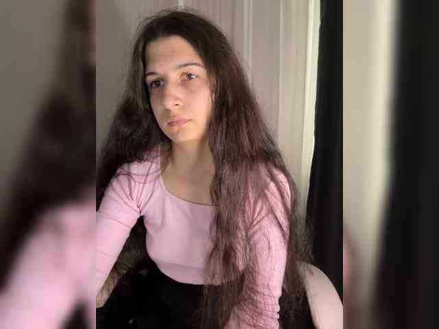 Plutonyashka webcam