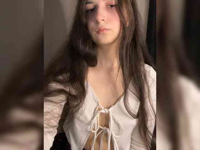 Plutonyashka webcam